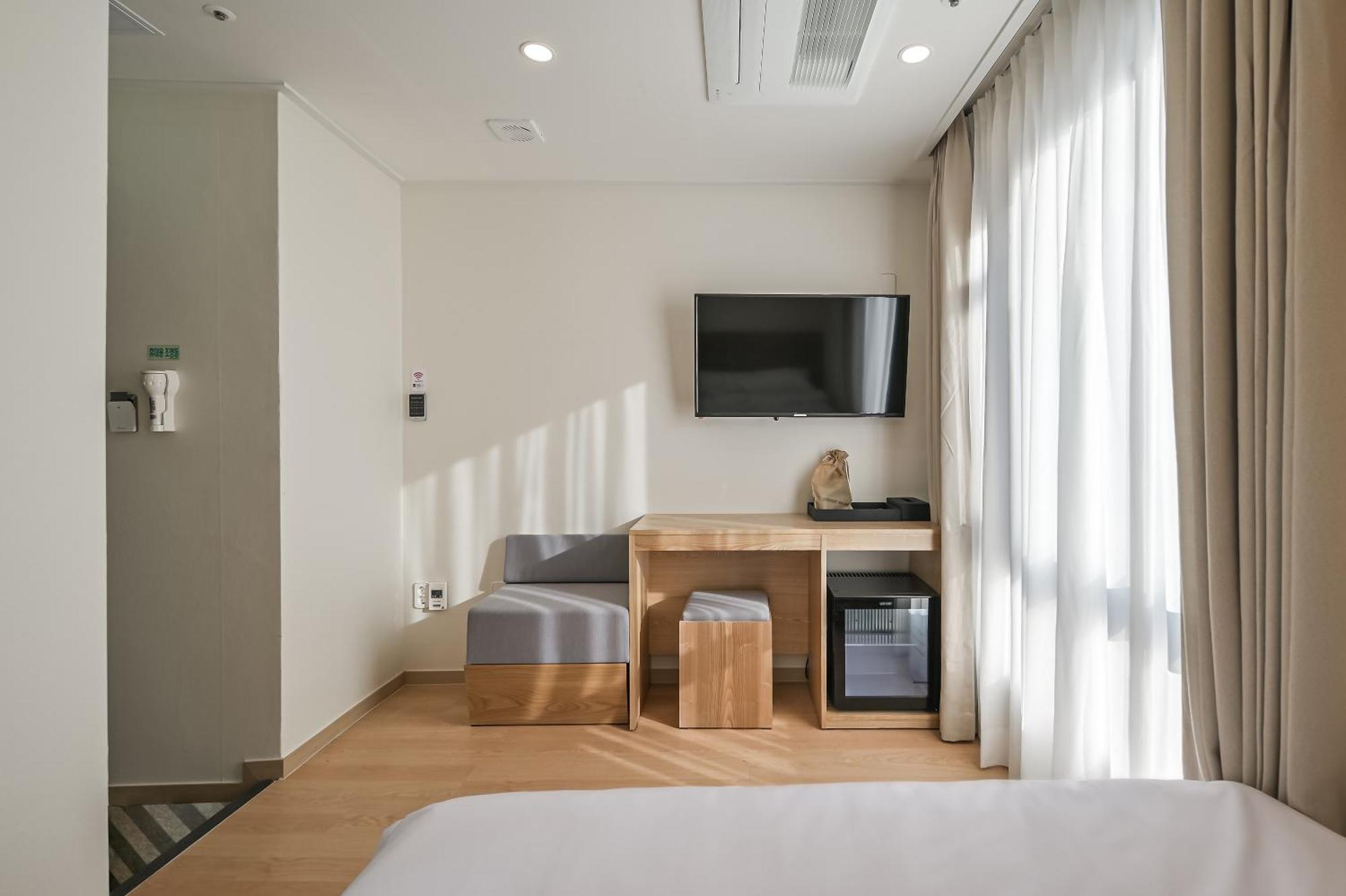 Seoul N Hostel 동대문東大門 Extérieur photo