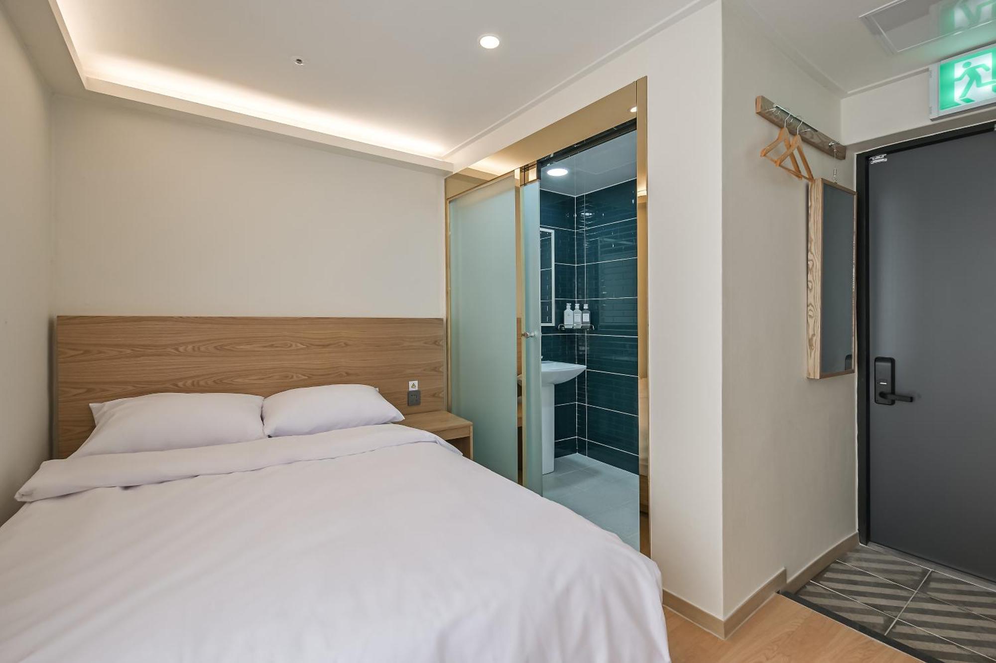 Seoul N Hostel 동대문東大門 Extérieur photo