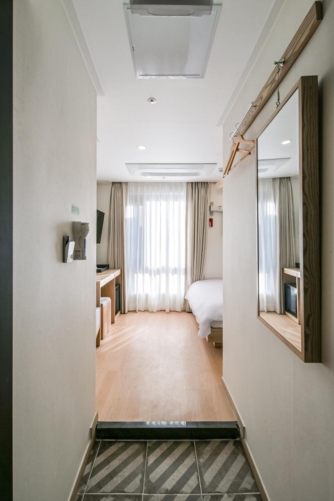 Seoul N Hostel 동대문東大門 Extérieur photo