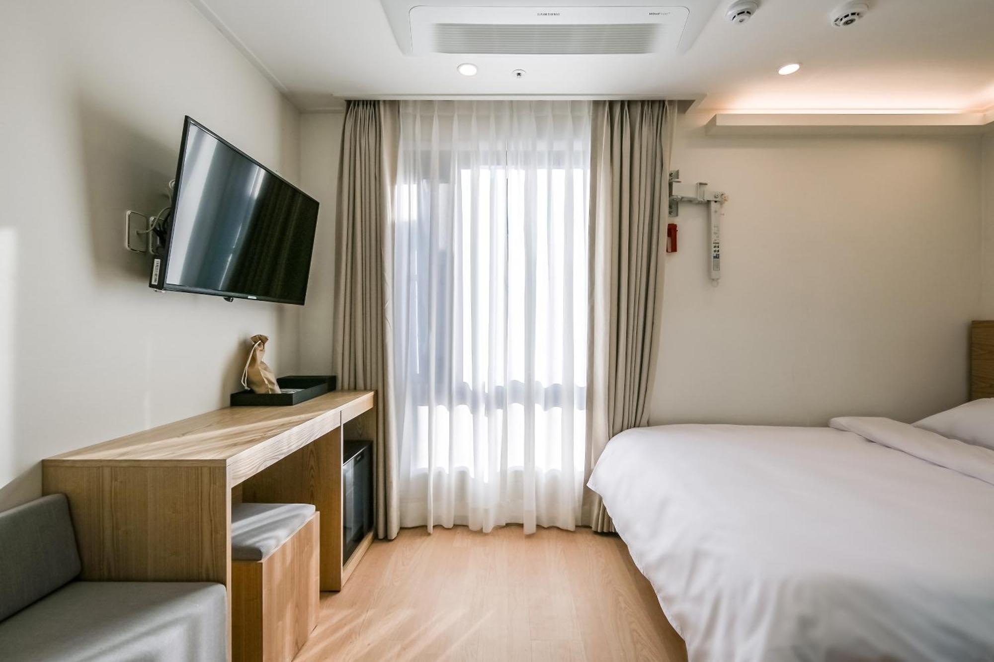 Seoul N Hostel 동대문東大門 Extérieur photo